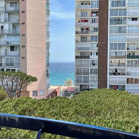A 20 Metros De La Playa Con Parking